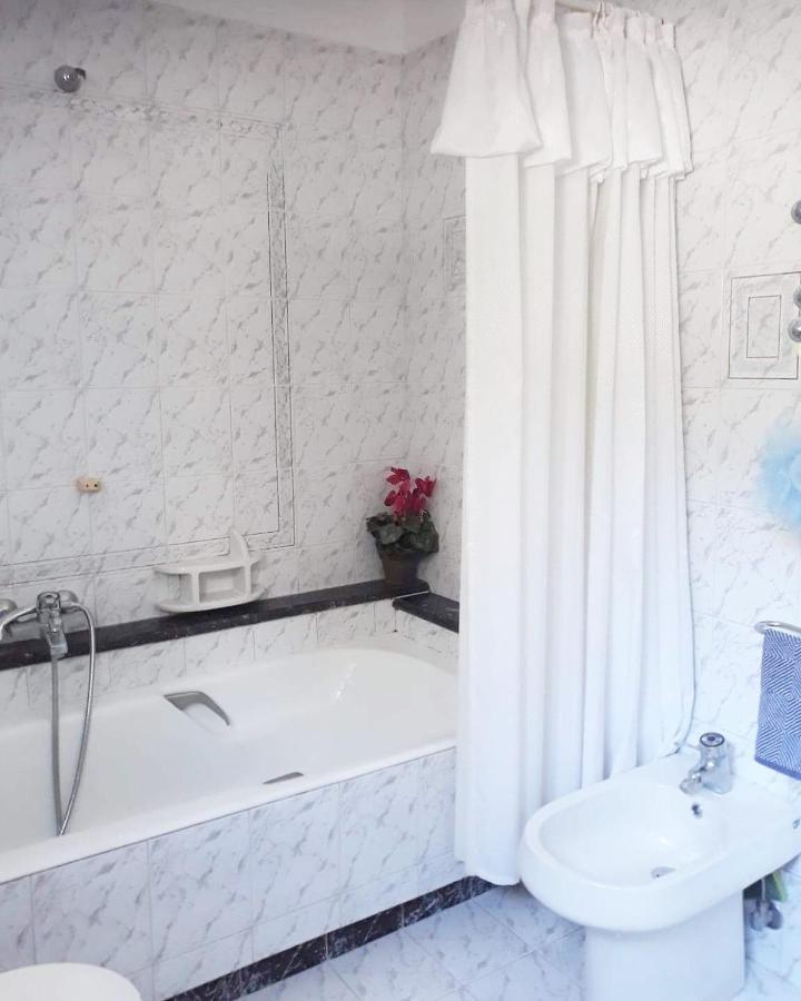 Fantastic Villa, A 5 Minute Drive From The Beach! Athen Eksteriør billede